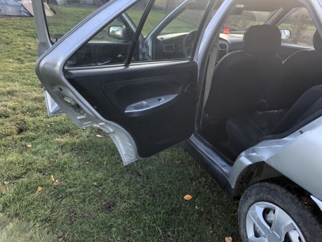 Серый Чери Амулет, объемом двигателя 1.5 л и пробегом 190 тыс. км за 1600 $, фото 10 на Automoto.ua