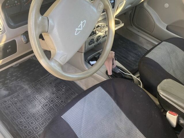Синій Чері Амулет, об'ємом двигуна 1.6 л та пробігом 245 тис. км за 2300 $, фото 7 на Automoto.ua