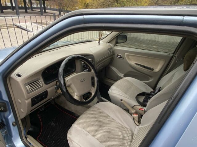 Синий Чери Амулет, объемом двигателя 1.6 л и пробегом 135 тыс. км за 1500 $, фото 5 на Automoto.ua