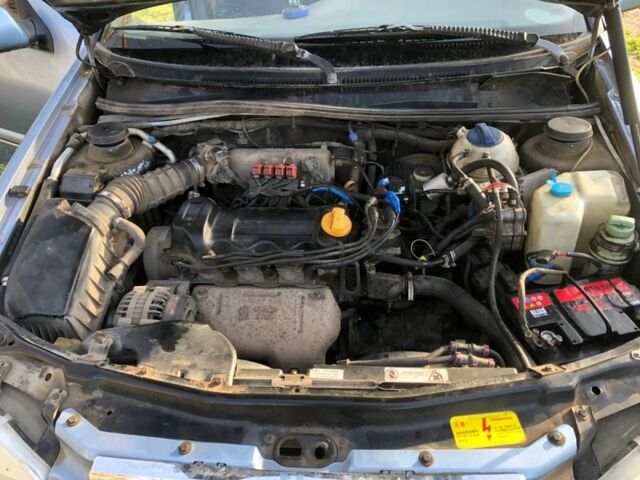 Синий Чери Амулет, объемом двигателя 1.6 л и пробегом 245 тыс. км за 1500 $, фото 2 на Automoto.ua