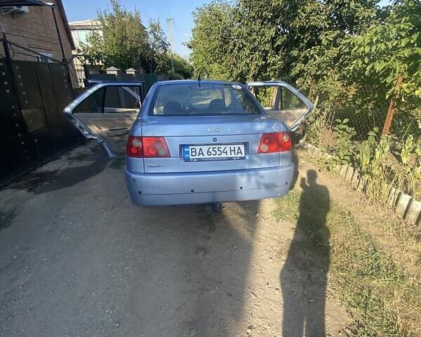 Синій Чері Амулет, об'ємом двигуна 1.6 л та пробігом 245 тис. км за 2000 $, фото 12 на Automoto.ua