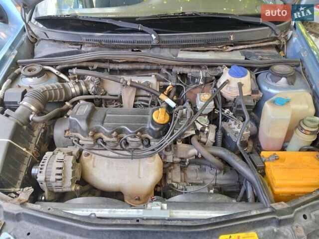 Чери Амулет 2007 в Житомире на Automoto.ua Синий Чери Амулет, объемом двигателя 1.6 л и пробегом 160 тыс. км за 1900 $, фото 2 на Automoto.ua