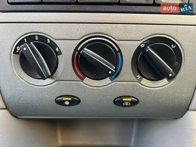 Синій Чері Амулет, об'ємом двигуна 1.6 л та пробігом 16 тис. км за 3900 $, фото 16 на Automoto.ua