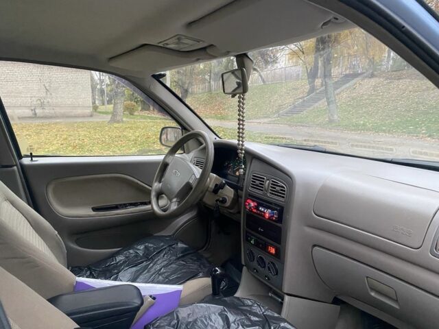 Синий Чери Амулет, объемом двигателя 1.6 л и пробегом 169 тыс. км за 2000 $, фото 15 на Automoto.ua