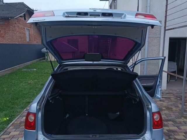 Синий Чери Амулет, объемом двигателя 1.6 л и пробегом 159 тыс. км за 750 $, фото 3 на Automoto.ua