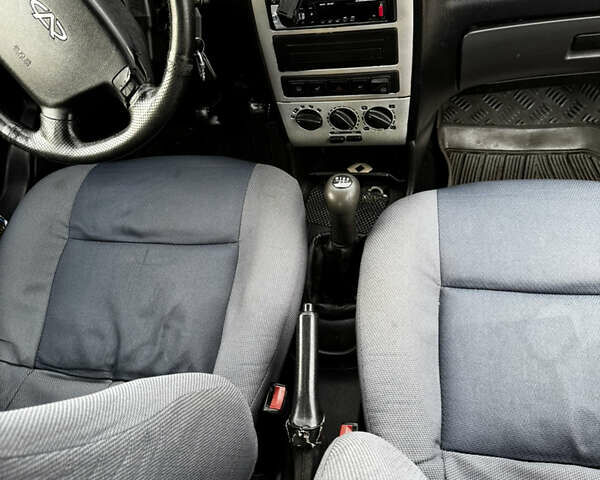 Синий Чери Амулет, объемом двигателя 1.6 л и пробегом 422 тыс. км за 1300 $, фото 16 на Automoto.ua