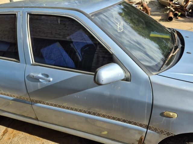 Чери Амулет 2007 в Запорожье на Automoto.ua Синий Чери Амулет, объемом двигателя 1.6 л и пробегом 320 тыс. км за 1100 $, фото 2 на Automoto.ua