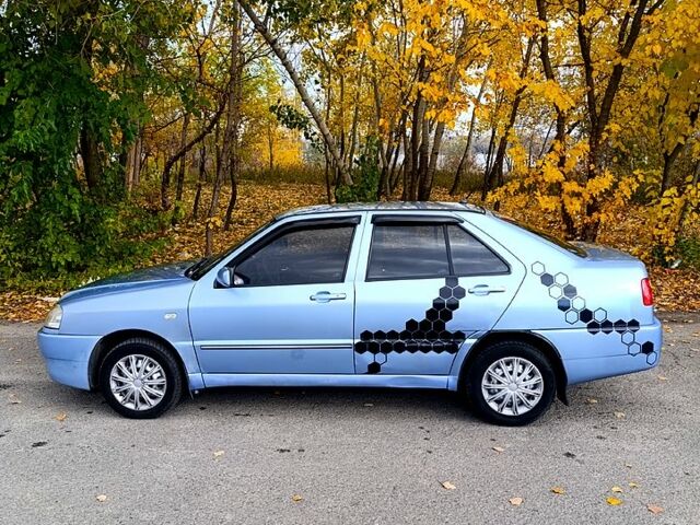 Синий Чери Амулет, объемом двигателя 1.6 л и пробегом 148 тыс. км за 1300 $, фото 4 на Automoto.ua