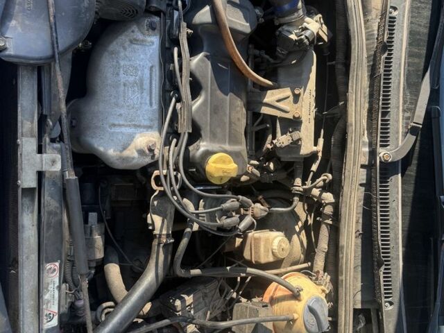 Синий Чери Амулет, объемом двигателя 1.6 л и пробегом 187 тыс. км за 1100 $, фото 5 на Automoto.ua