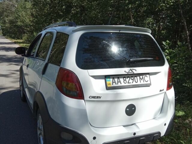 Белый Чери Бит, объемом двигателя 1.3 л и пробегом 112 тыс. км за 3700 $, фото 3 на Automoto.ua