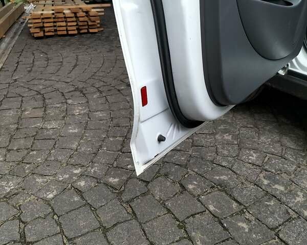 Белый Чери Бит, объемом двигателя 1.3 л и пробегом 122 тыс. км за 3500 $, фото 25 на Automoto.ua