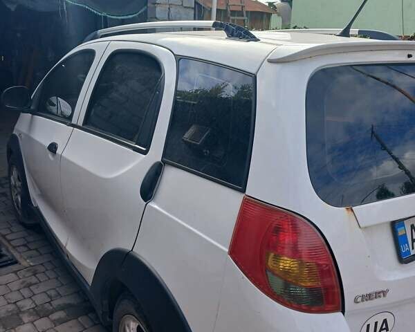 Белый Чери Бит, объемом двигателя 1.3 л и пробегом 170 тыс. км за 3000 $, фото 1 на Automoto.ua