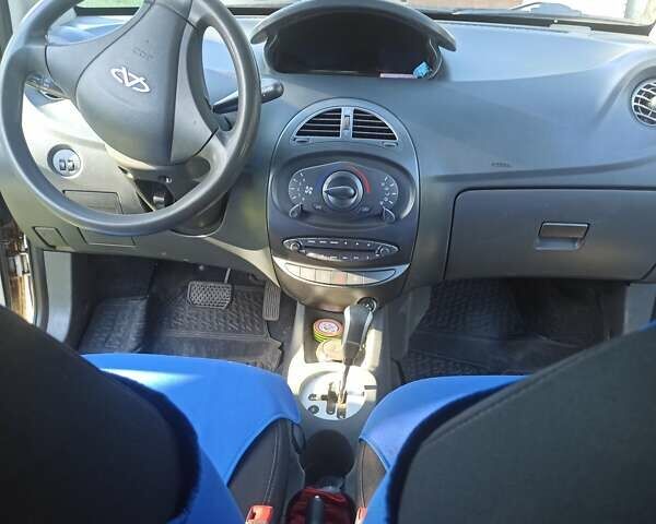 Білий Чері Біт, об'ємом двигуна 1.3 л та пробігом 106 тис. км за 4300 $, фото 3 на Automoto.ua