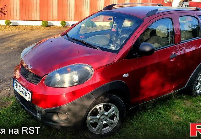 Красный Чери Бит, объемом двигателя 1.3 л и пробегом 135 тыс. км за 2800 $, фото 1 на Automoto.ua
