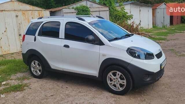 Чери Бит, объемом двигателя 0 л и пробегом 161 тыс. км за 3900 $, фото 2 на Automoto.ua