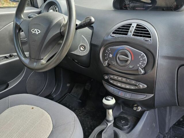 Серый Чери Бит, объемом двигателя 1.3 л и пробегом 80 тыс. км за 2300 $, фото 16 на Automoto.ua