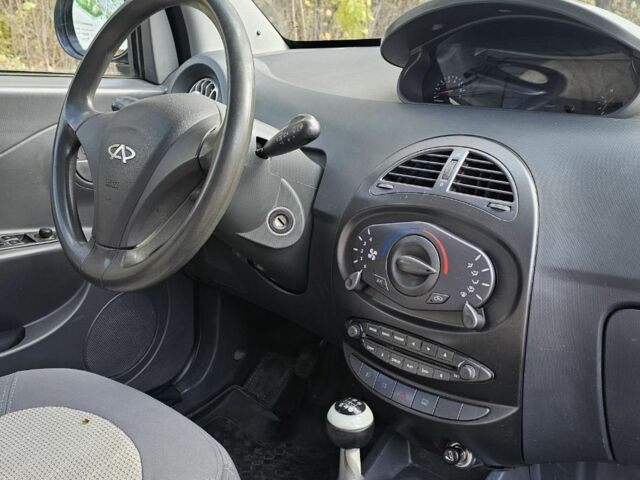 Серый Чери Бит, объемом двигателя 1.3 л и пробегом 80 тыс. км за 2300 $, фото 15 на Automoto.ua