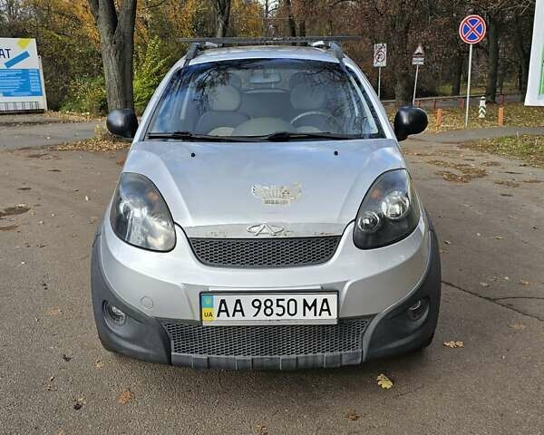 Серый Чери Бит, объемом двигателя 1.3 л и пробегом 80 тыс. км за 2300 $, фото 6 на Automoto.ua