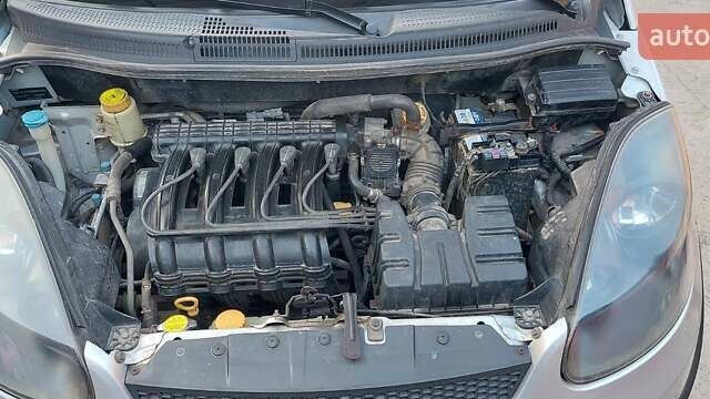 Серый Чери Бит, объемом двигателя 1.3 л и пробегом 94 тыс. км за 3500 $, фото 8 на Automoto.ua