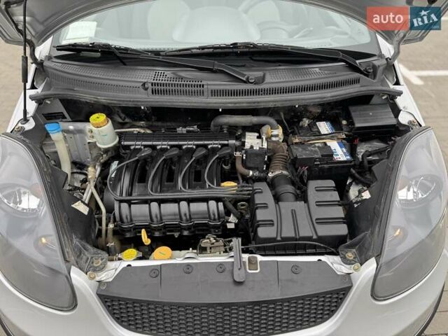 Серый Чери Бит, объемом двигателя 1.3 л и пробегом 18 тыс. км за 4500 $, фото 38 на Automoto.ua