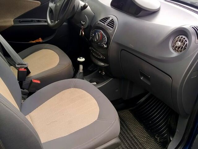 Синий Чери Бит, объемом двигателя 1.3 л и пробегом 200 тыс. км за 3300 $, фото 10 на Automoto.ua