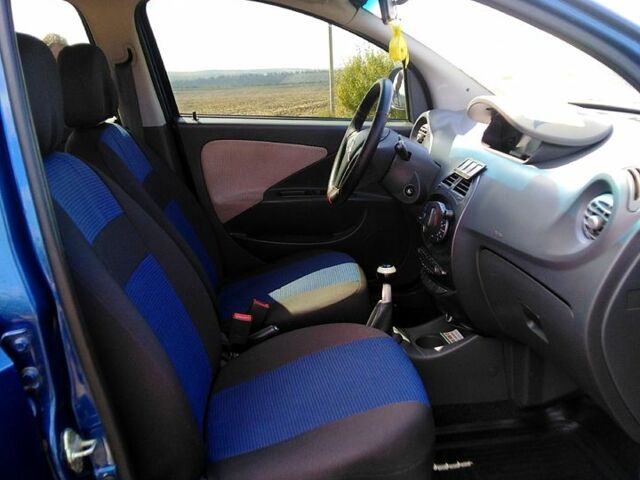 Синий Чери Бит, объемом двигателя 1.3 л и пробегом 104 тыс. км за 3999 $, фото 2 на Automoto.ua