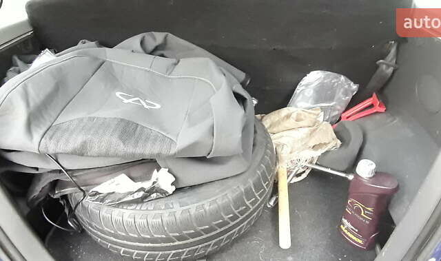 Синий Чери Бит, объемом двигателя 1.3 л и пробегом 91 тыс. км за 3700 $, фото 6 на Automoto.ua