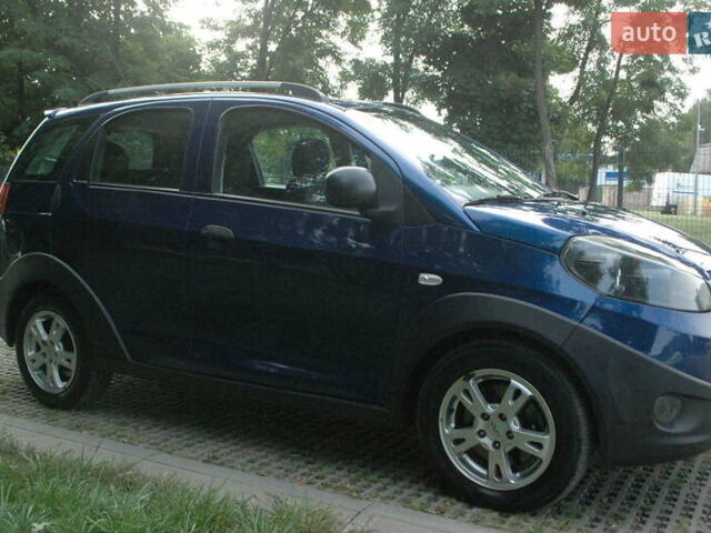 Синий Чери Бит, объемом двигателя 1.3 л и пробегом 42 тыс. км за 4100 $, фото 5 на Automoto.ua