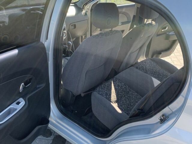 Серый Чери Бонус, объемом двигателя 1.5 л и пробегом 180 тыс. км за 5900 $, фото 5 на Automoto.ua