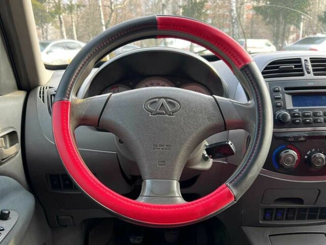 Белый Чери Другая, объемом двигателя 2.4 л и пробегом 119 тыс. км за 4500 $, фото 10 на Automoto.ua