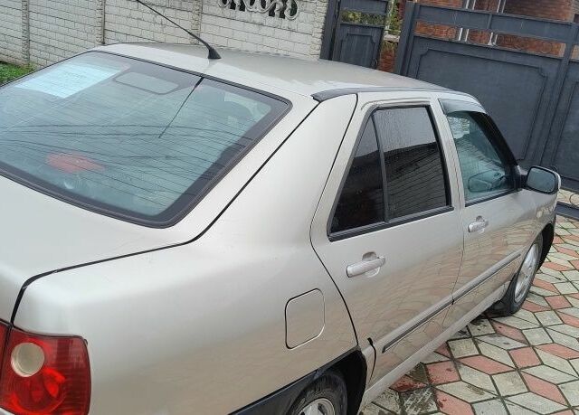 Бежевий Чері Інша, об'ємом двигуна 1.6 л та пробігом 1 тис. км за 1500 $, фото 3 на Automoto.ua