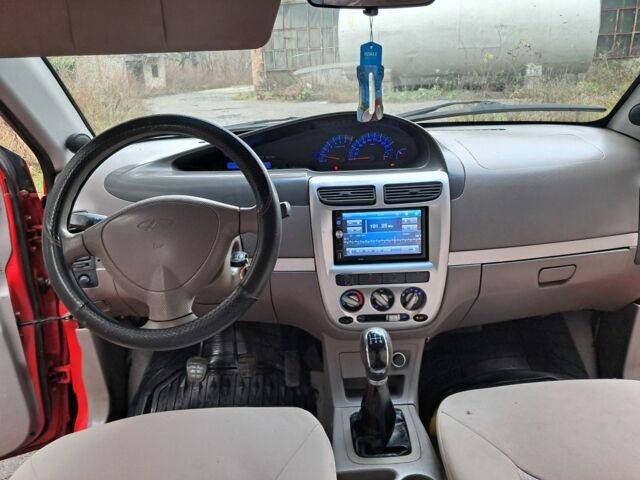 Красный Чери Другая, объемом двигателя 1.3 л и пробегом 230 тыс. км за 1699 $, фото 12 на Automoto.ua