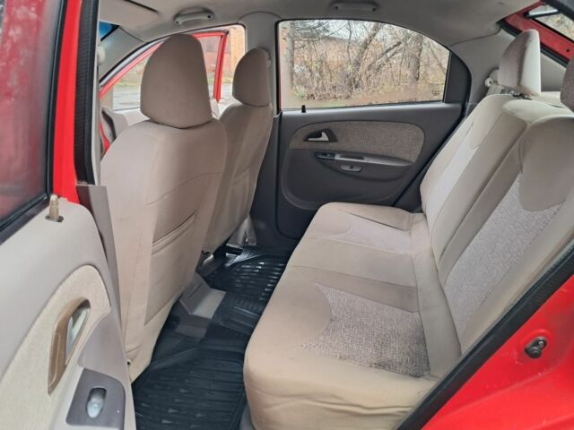 Красный Чери Другая, объемом двигателя 1.3 л и пробегом 230 тыс. км за 1699 $, фото 10 на Automoto.ua