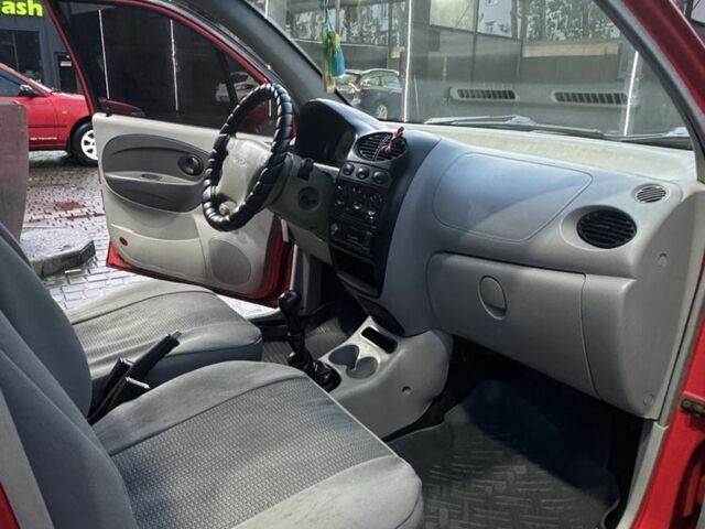 Красный Чери Другая, объемом двигателя 1.1 л и пробегом 167 тыс. км за 1600 $, фото 5 на Automoto.ua