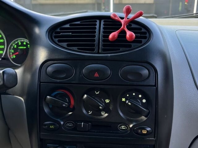 Красный Чери Другая, объемом двигателя 1.1 л и пробегом 167 тыс. км за 1600 $, фото 6 на Automoto.ua