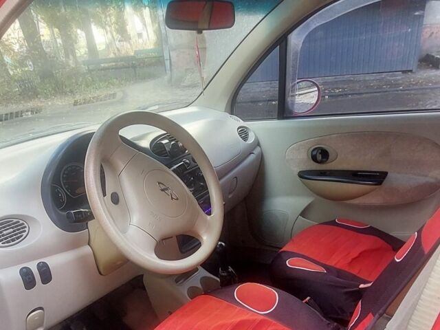 Червоний Чері Інша, об'ємом двигуна 1.1 л та пробігом 132 тис. км за 1850 $, фото 5 на Automoto.ua