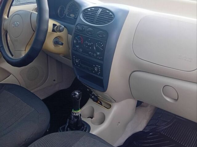 Червоний Чері Інша, об'ємом двигуна 1.1 л та пробігом 88 тис. км за 2100 $, фото 9 на Automoto.ua