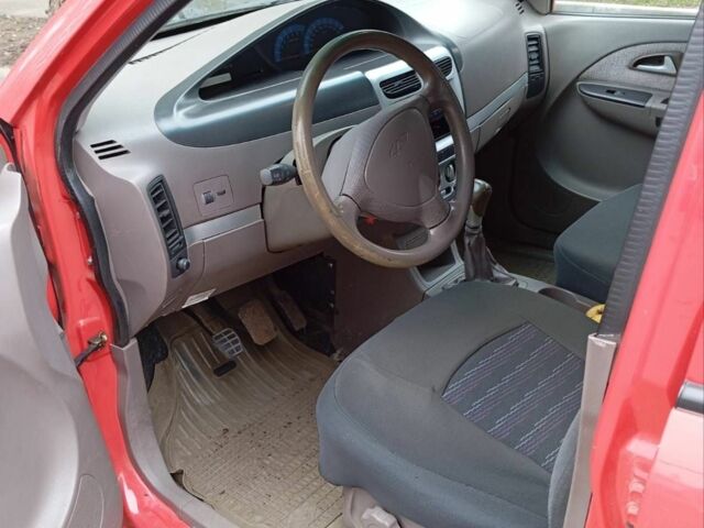 Красный Чери Другая, объемом двигателя 1.3 л и пробегом 78 тыс. км за 2700 $, фото 5 на Automoto.ua