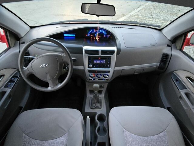 Красный Чери Другая, объемом двигателя 1.3 л и пробегом 150 тыс. км за 2300 $, фото 5 на Automoto.ua