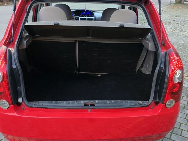 Красный Чери Другая, объемом двигателя 1.3 л и пробегом 150 тыс. км за 2300 $, фото 14 на Automoto.ua