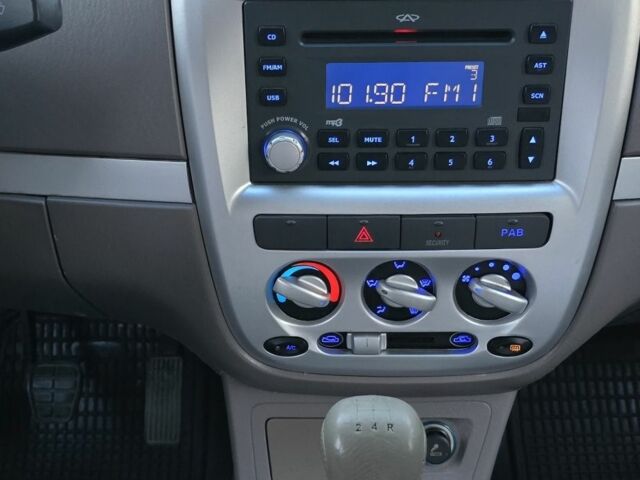 Красный Чери Другая, объемом двигателя 1.3 л и пробегом 150 тыс. км за 2300 $, фото 6 на Automoto.ua