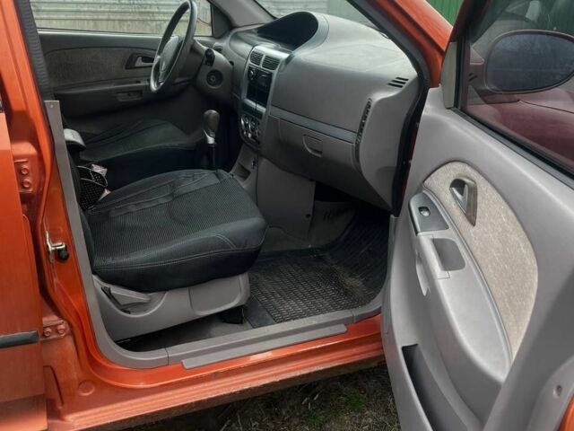 Красный Чери Другая, объемом двигателя 0 л и пробегом 140 тыс. км за 1600 $, фото 6 на Automoto.ua