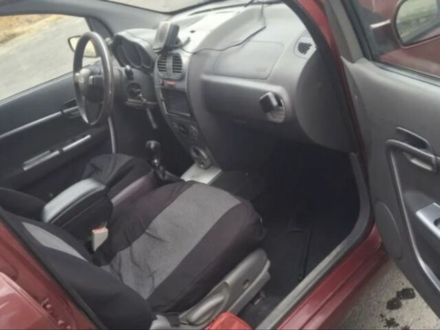 Червоний Чері Інша, об'ємом двигуна 1.3 л та пробігом 175 тис. км за 1800 $, фото 5 на Automoto.ua