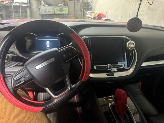 Красный Чери Другая, объемом двигателя 1.5 л и пробегом 33 тыс. км за 18632 $, фото 2 на Automoto.ua