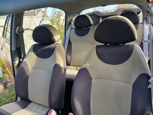 Жовтий Чері Інша, об'ємом двигуна 0 л та пробігом 130 тис. км за 2350 $, фото 7 на Automoto.ua