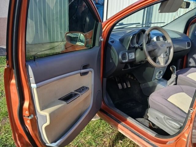 Жовтий Чері Інша, об'ємом двигуна 0 л та пробігом 130 тис. км за 2350 $, фото 5 на Automoto.ua