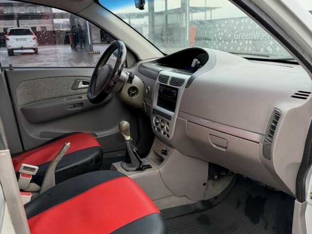 Серый Чери Другая, объемом двигателя 1.3 л и пробегом 183 тыс. км за 2800 $, фото 5 на Automoto.ua