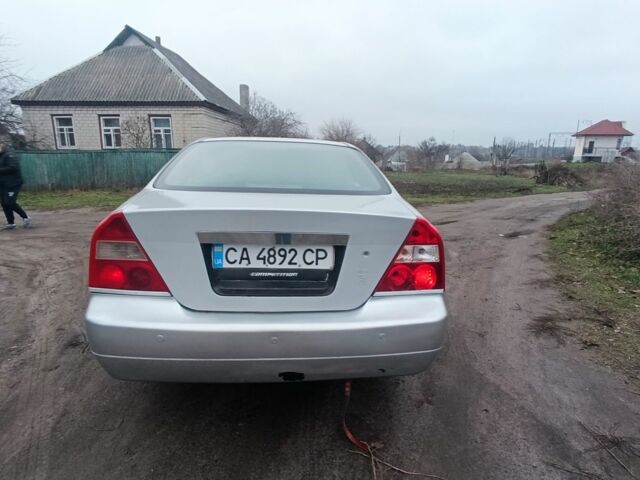 Серый Чери Другая, объемом двигателя 2 л и пробегом 111 тыс. км за 2400 $, фото 4 на Automoto.ua