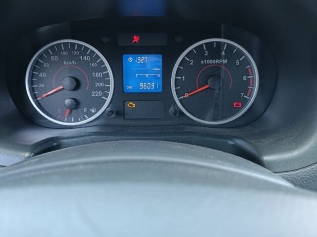 Чери Другая 2013 в Тараще на Automoto.ua Серый Чери Другая, объемом двигателя 1 л и пробегом 104 тыс. км за 4000 $, фото 7 на Automoto.ua