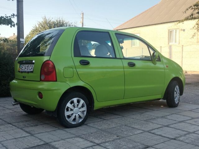 Зеленый Чери Другая, объемом двигателя 1.1 л и пробегом 61 тыс. км за 1999 $, фото 4 на Automoto.ua